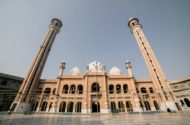 Mosquée d'Albâtre - Architecture historique